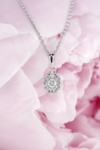 TIMANTTIRIIPUS OLIVIA - Kultakeskus Oy