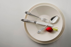 JÄLKIRUOKALUSIKKA SUOMI - Kultakeskus Oy